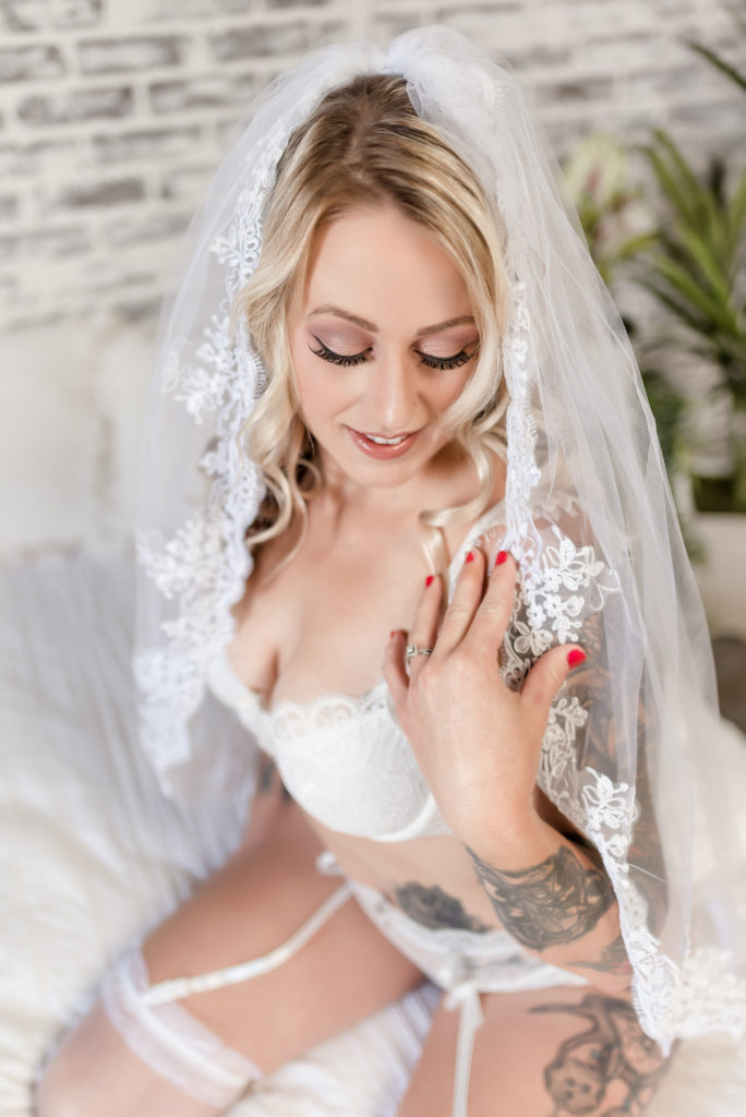 BombShell Boudoir by Michelle Lynn Photography located in Louisville, Kentucky