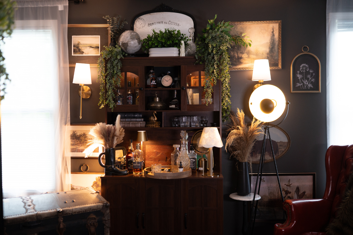 Luxury boudoir studio Bourbon set at BombShell Boudoir in Crestwood KY near Louisville